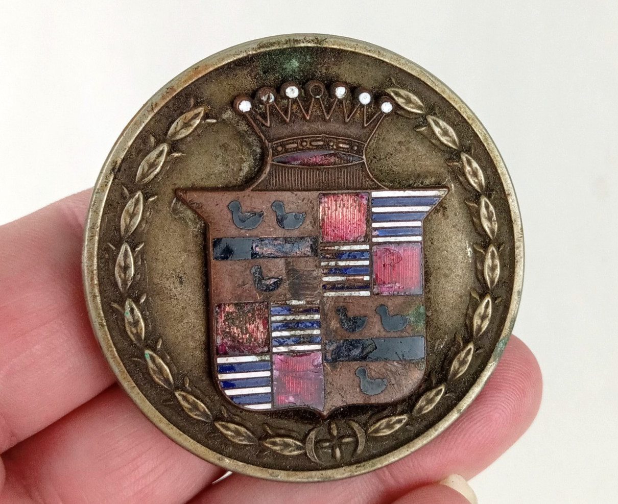 Original 1920\'s OEM CADILLAC Radiator Grille Logo Badge Emblem 1920-1925 Original 1920\'s OEM CADILLAC Radiator Grille Logo Badge Emblem 1920-1925