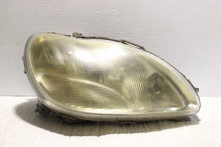 2000-2002 Mercedes-Benz S-Class HID Right Side Headlight Assembly OEM 2208201261