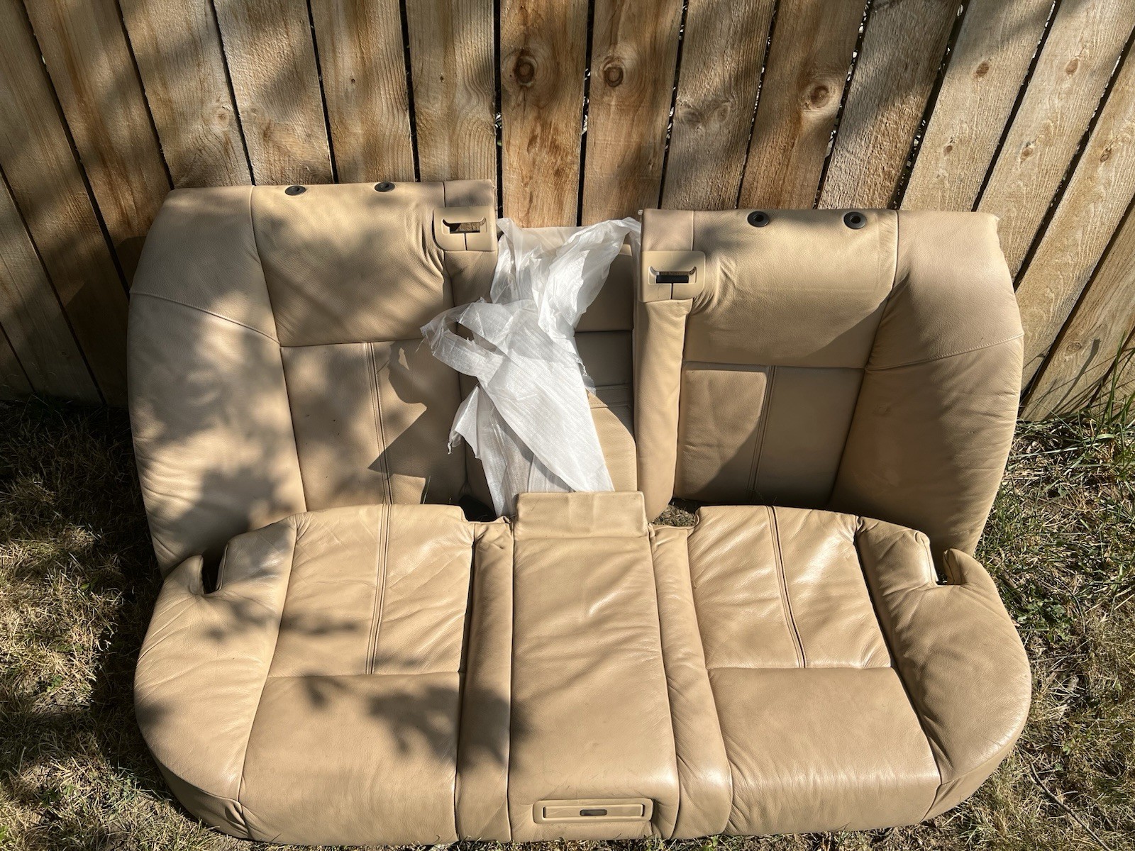 1997 BMW 740i Back Seats
