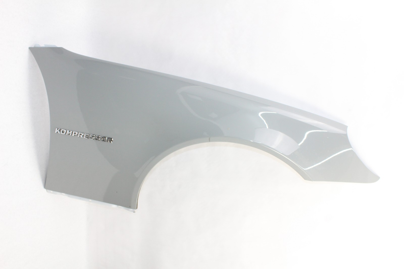2001-2004 Mercedes R170 SLK230 SLK320 Front Right Passenger Side Fender Panel