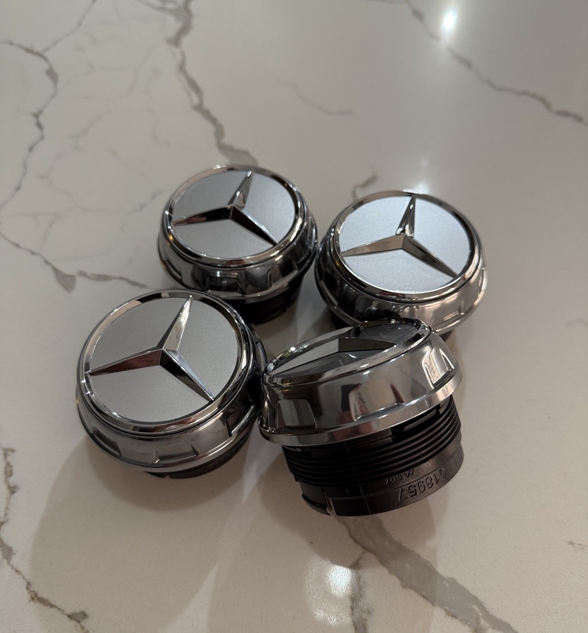 4 PC Center Hub Caps Mercedes S63 W205 W213 W218 Wheel SCREW ON 68mm/2.67 Inch