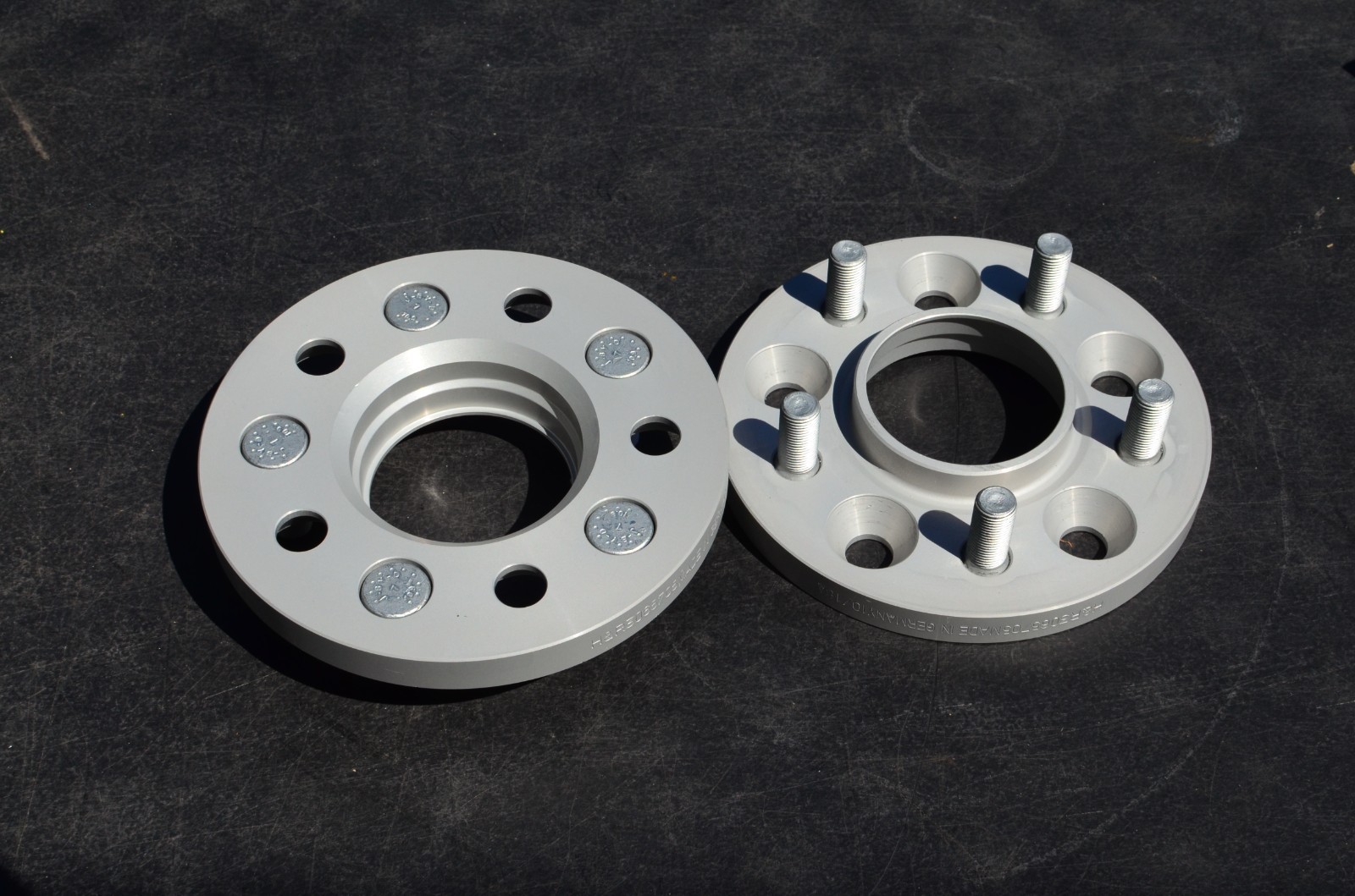 H&R Trak+ 15mm DRM Wheel Spacer 5x114.3 Bore 70.5 1/2 UNF 3065705 -M546