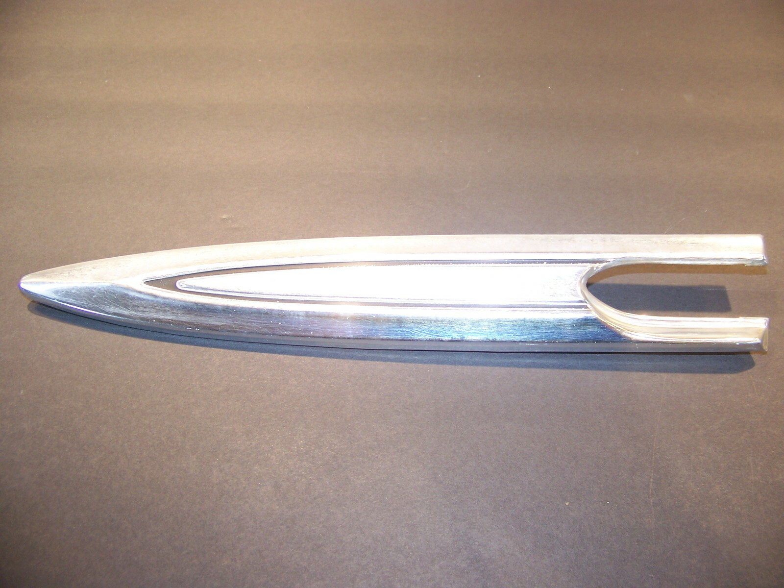 1966 CHRYSLER NEWPORT LH FRONT FENDER SPEAR TRIM OEM