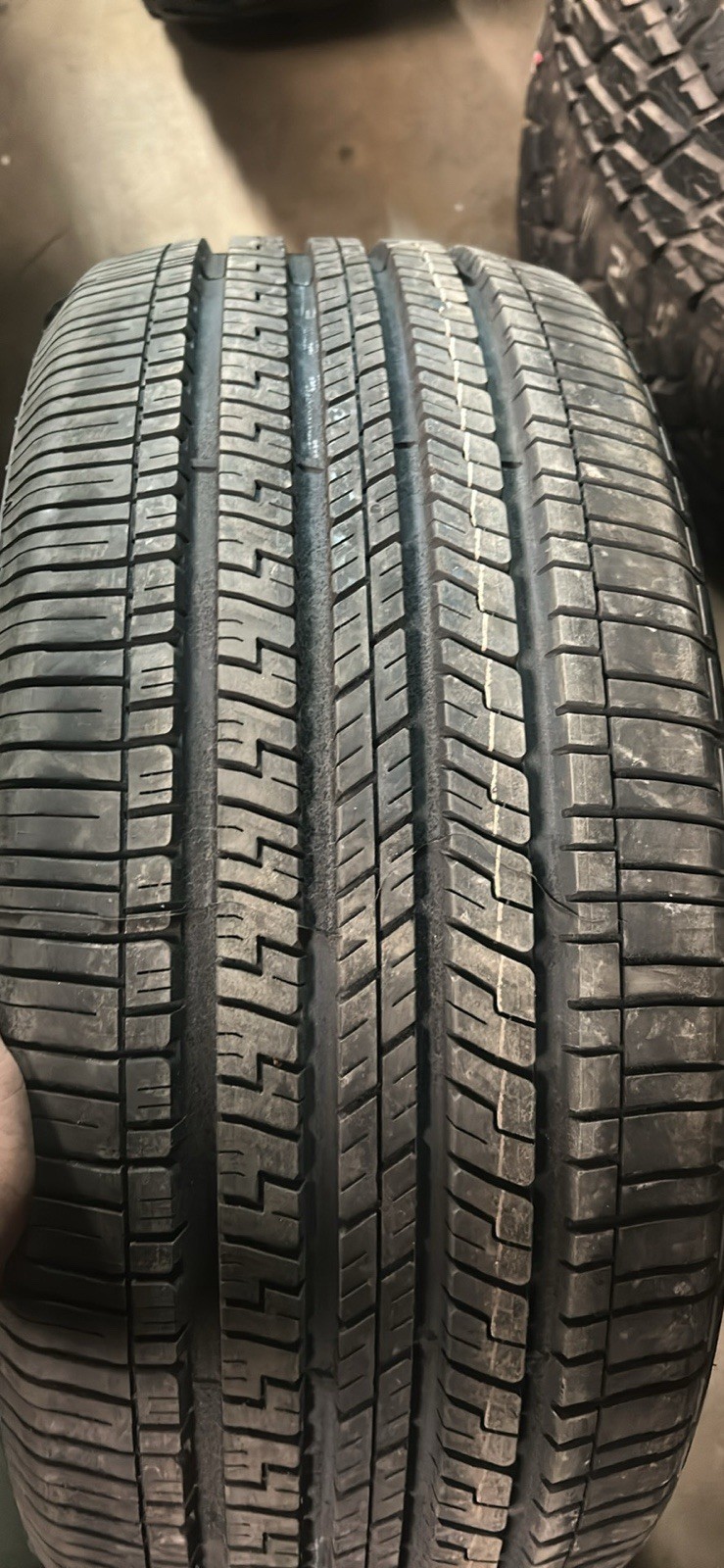 1 GOODYEAR EAGLE SPORT ALL SEASON 255/45R20 USED TIRE 10/32 TREAD 101W 2554520