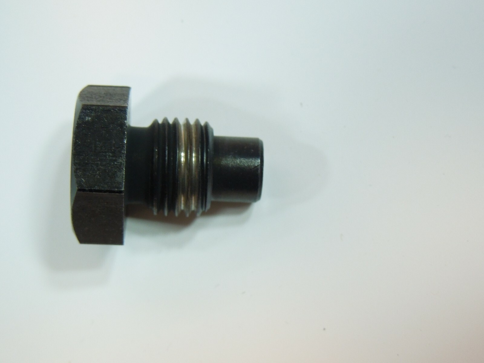 FERRARI 355 (5.2 Motronic) SPIDER CONVERTIBLE TOP PIN 64414900 NEW OEM FERRARI 355 (5.2 Motronic) SPIDER CONVERTIBLE TOP PIN 64414900 NEW OEM