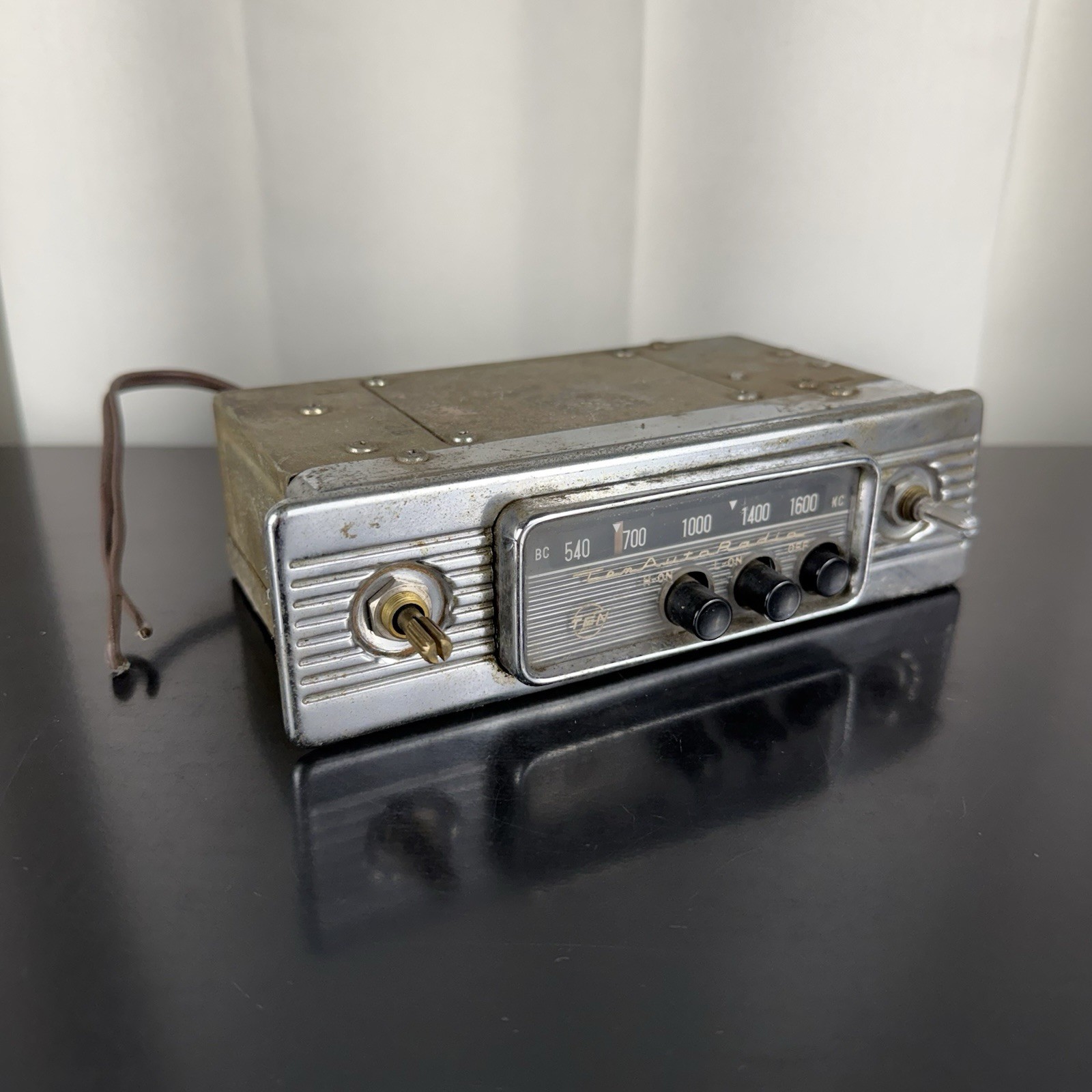 Untested Vintage DENSO Kobe Industries Model AT-96-2 TEN AutoRadio Car Radio
