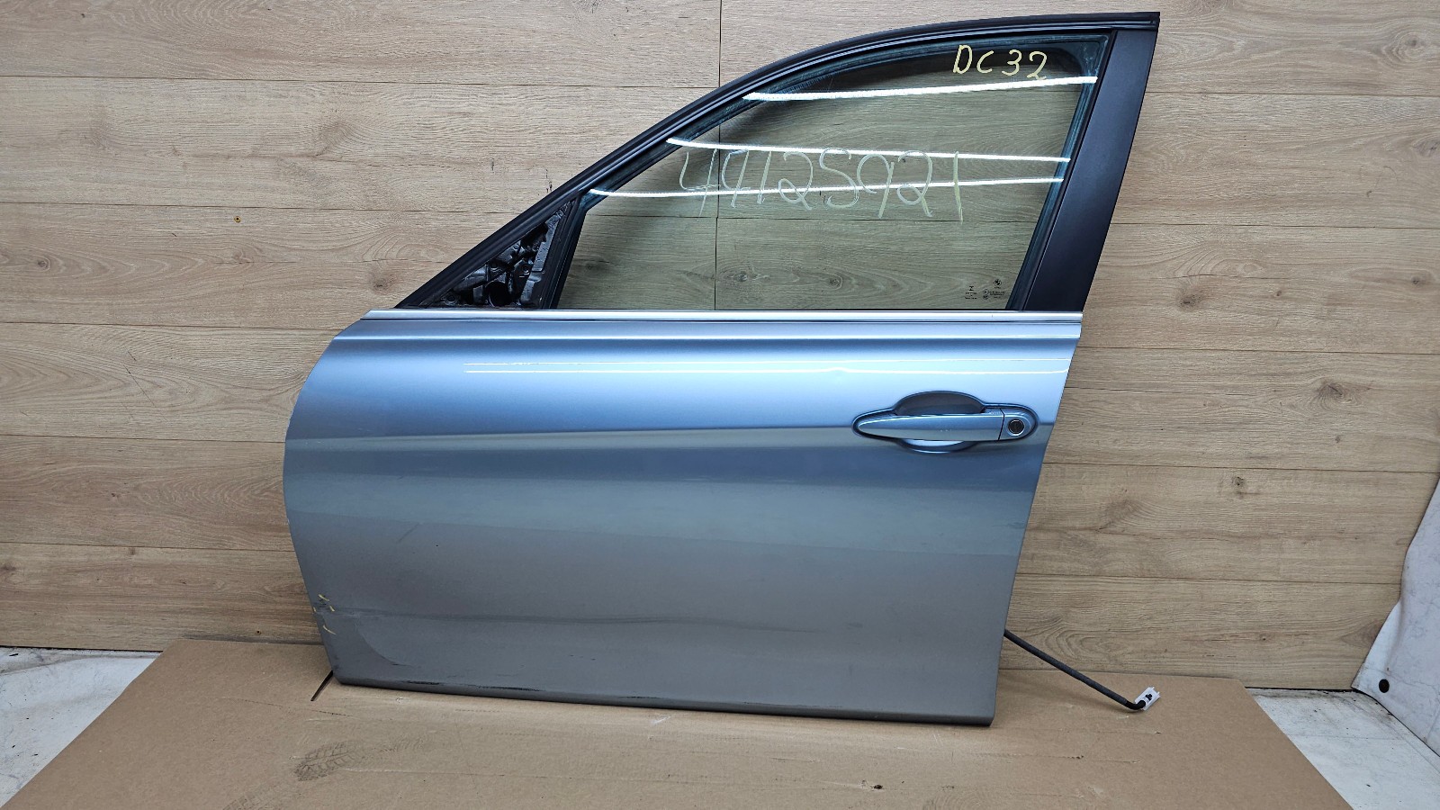12-18 BMW F30 F31 3-Series Front Left Driver Side Door Assy Liquid Blue B40/ OEM