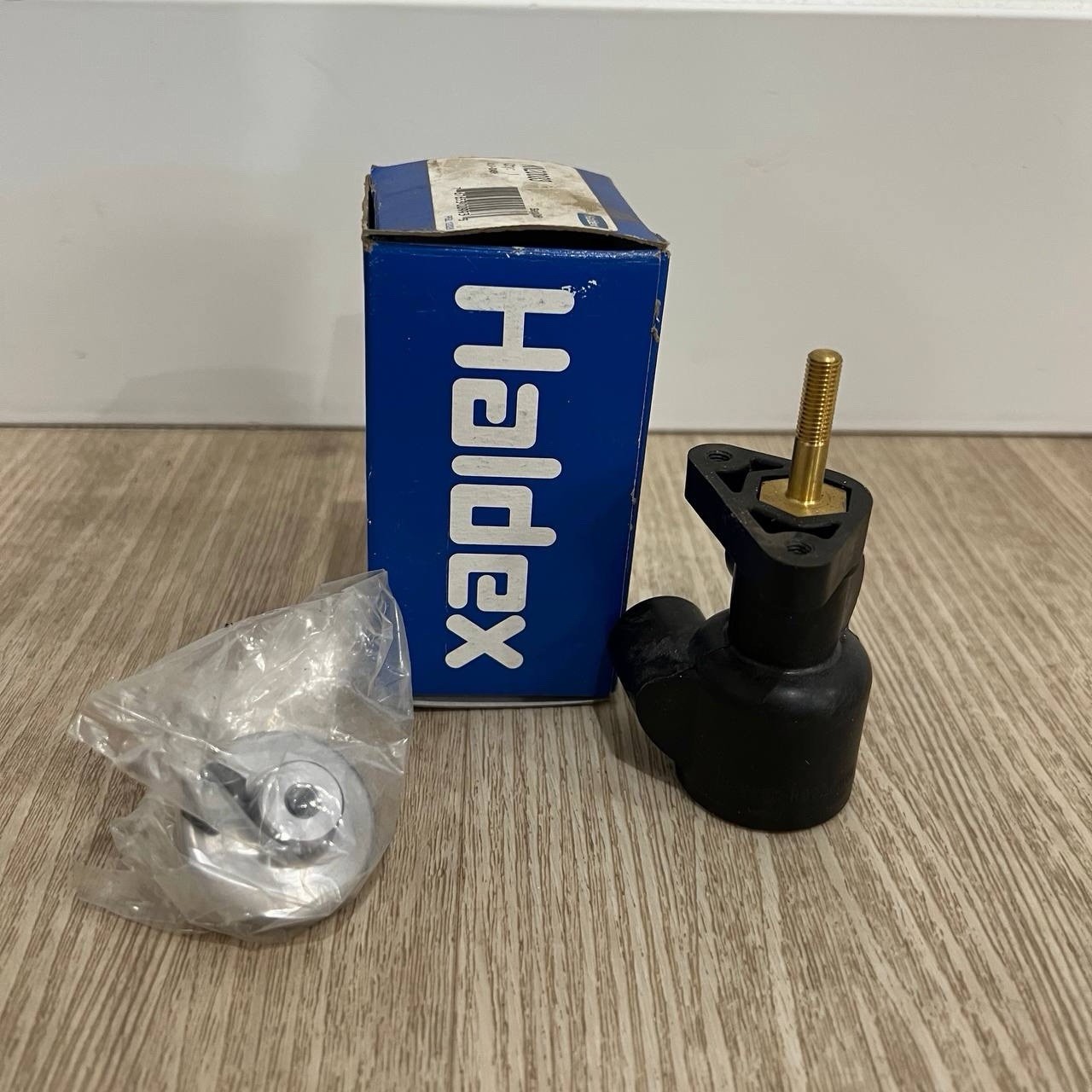 Haldex Midland KN20033 Dash Valve Kit Air Brake Control Valve NOS Open Box