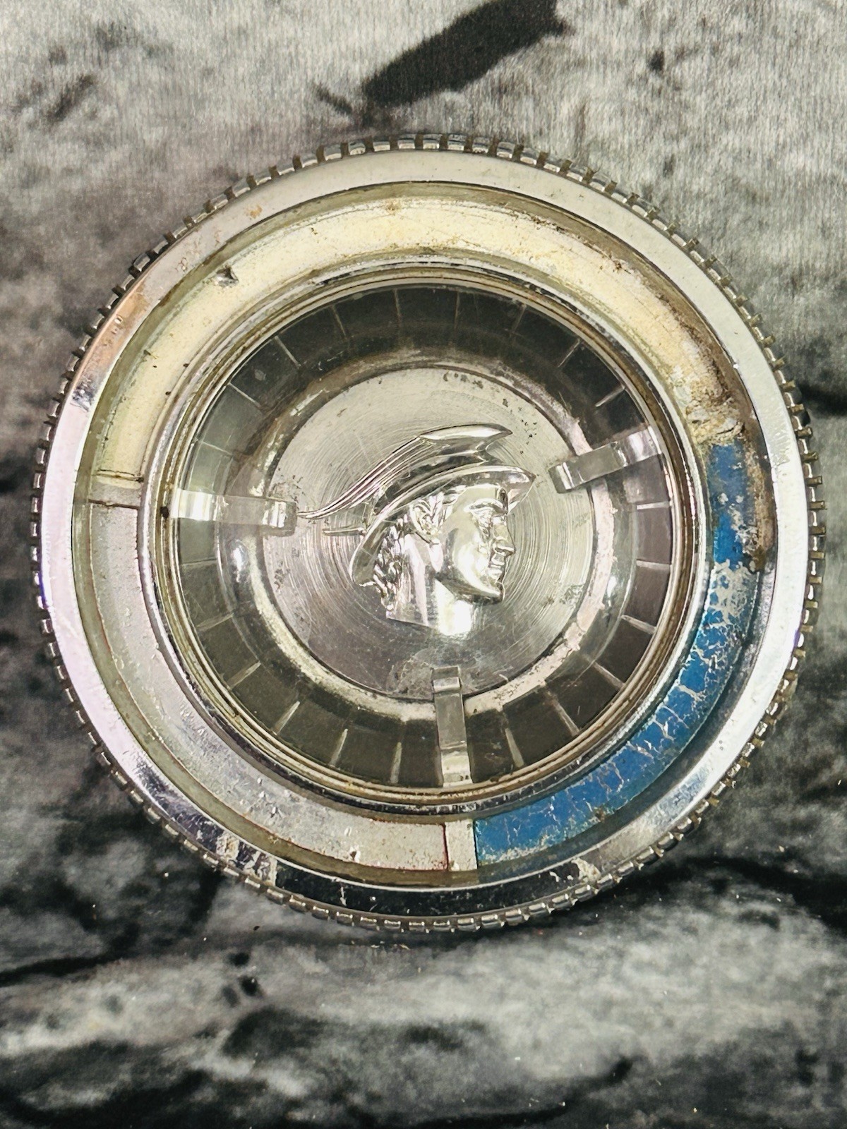 Vintage 1960’s Mercury Logo Silver and Blue Steering Wheel Horn Button Vintage 1960’s Mercury Logo Silver and Blue Steering Wheel Horn Button