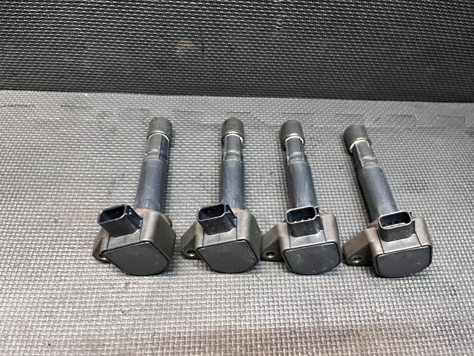 2003 HONDA AQUATRAX F12X IGNITION COILS COIL SPARK PLUG CAPS 30520-PVJ-S01