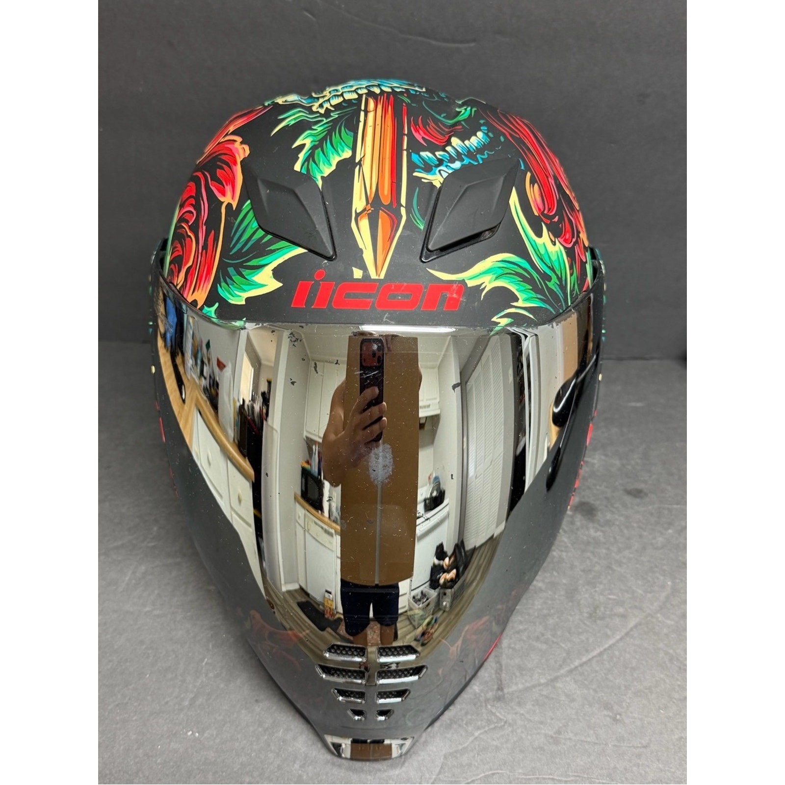 NEW Icon Airflite Full Face Helmet Omnicrux MIPS® Size Small