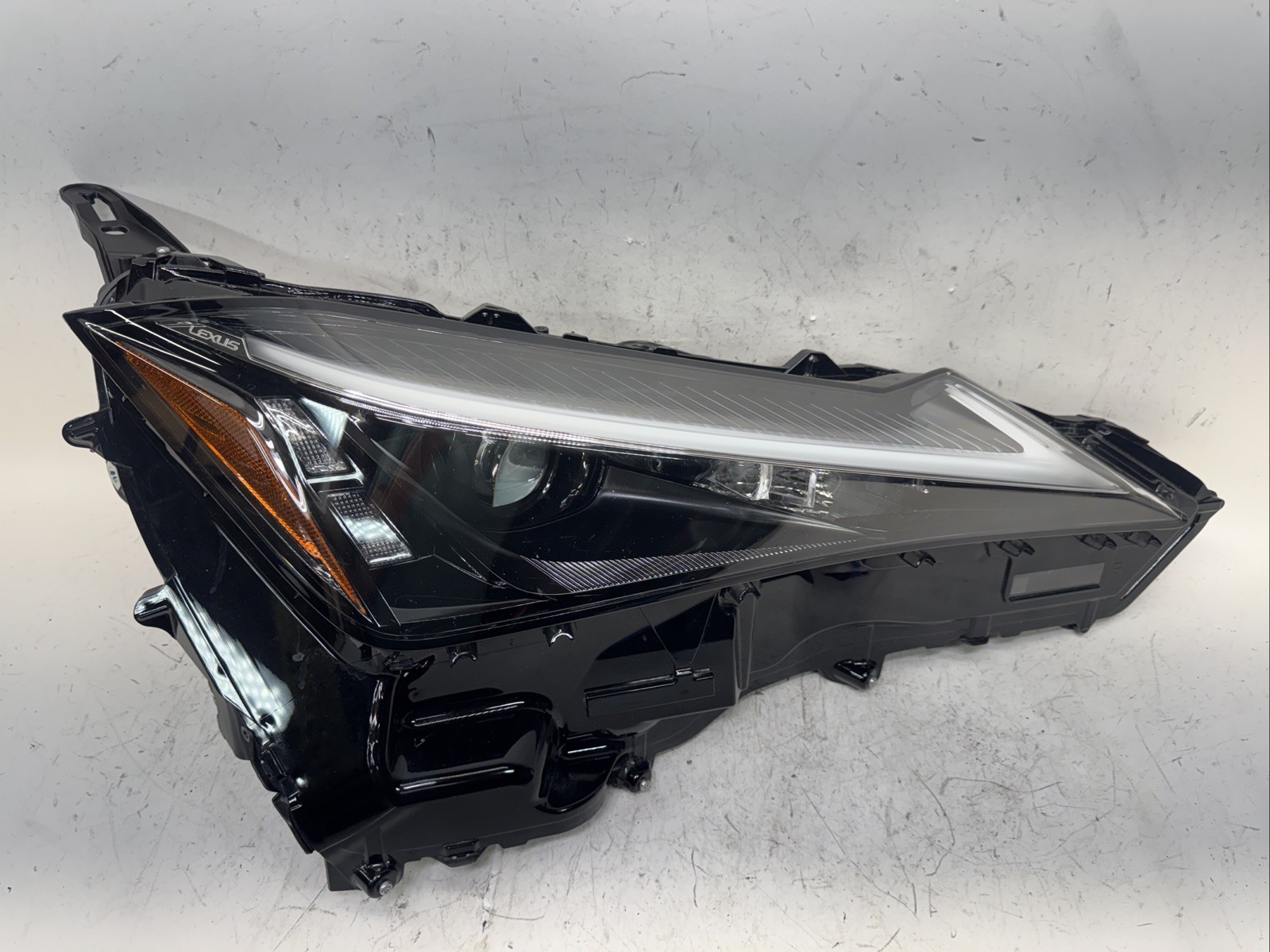 2022-2026 LEXUS NX250 PASSENGER RIGHT LED HEADLIGHT OEM RH