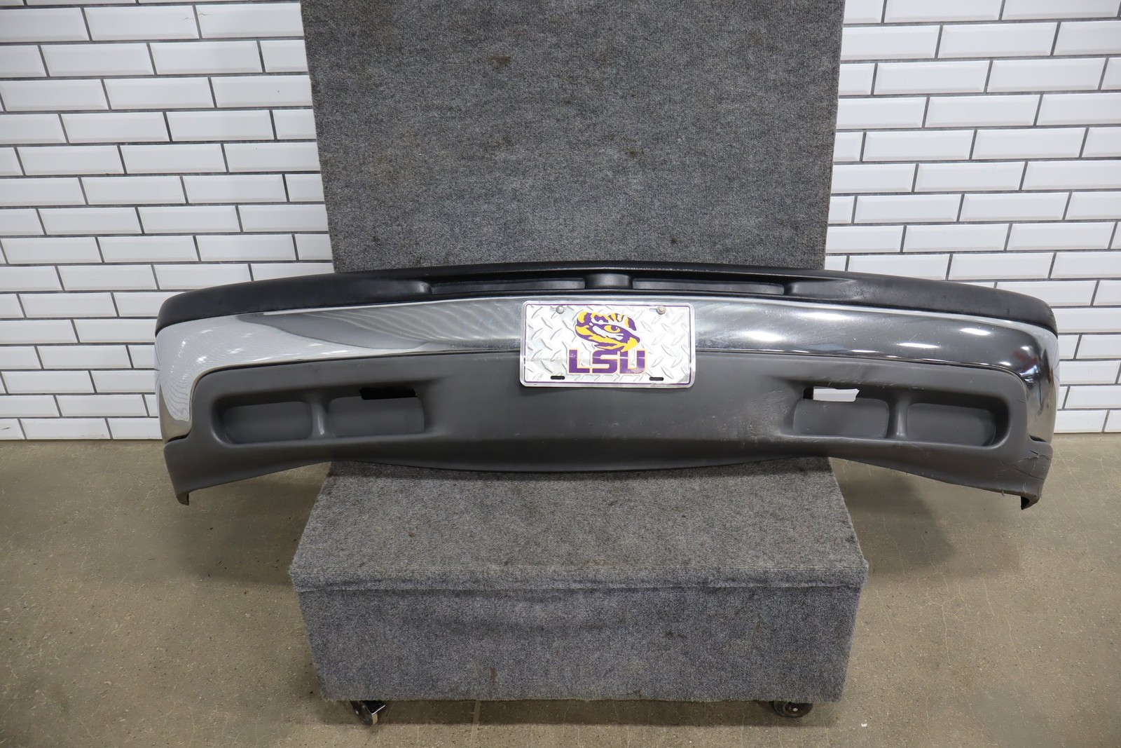 99-02 Chevrolet Silverado Chrome Front Bumper Color 51