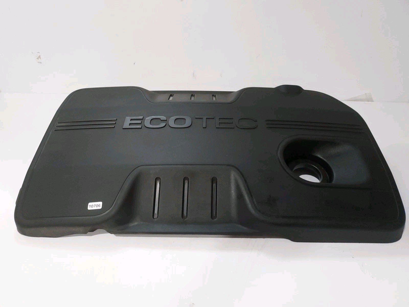 2010-2015 GMC Terrain Engine Cover 2.4L Used 12634977 OEM 2010-2015 GMC Terrain Engine Cover 2.4L Used 12634977 OEM