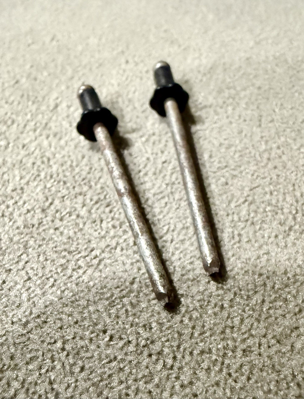 2 PCS NOS Black Rosett Rivets 2 PCS NOS Black Rosett Rivets