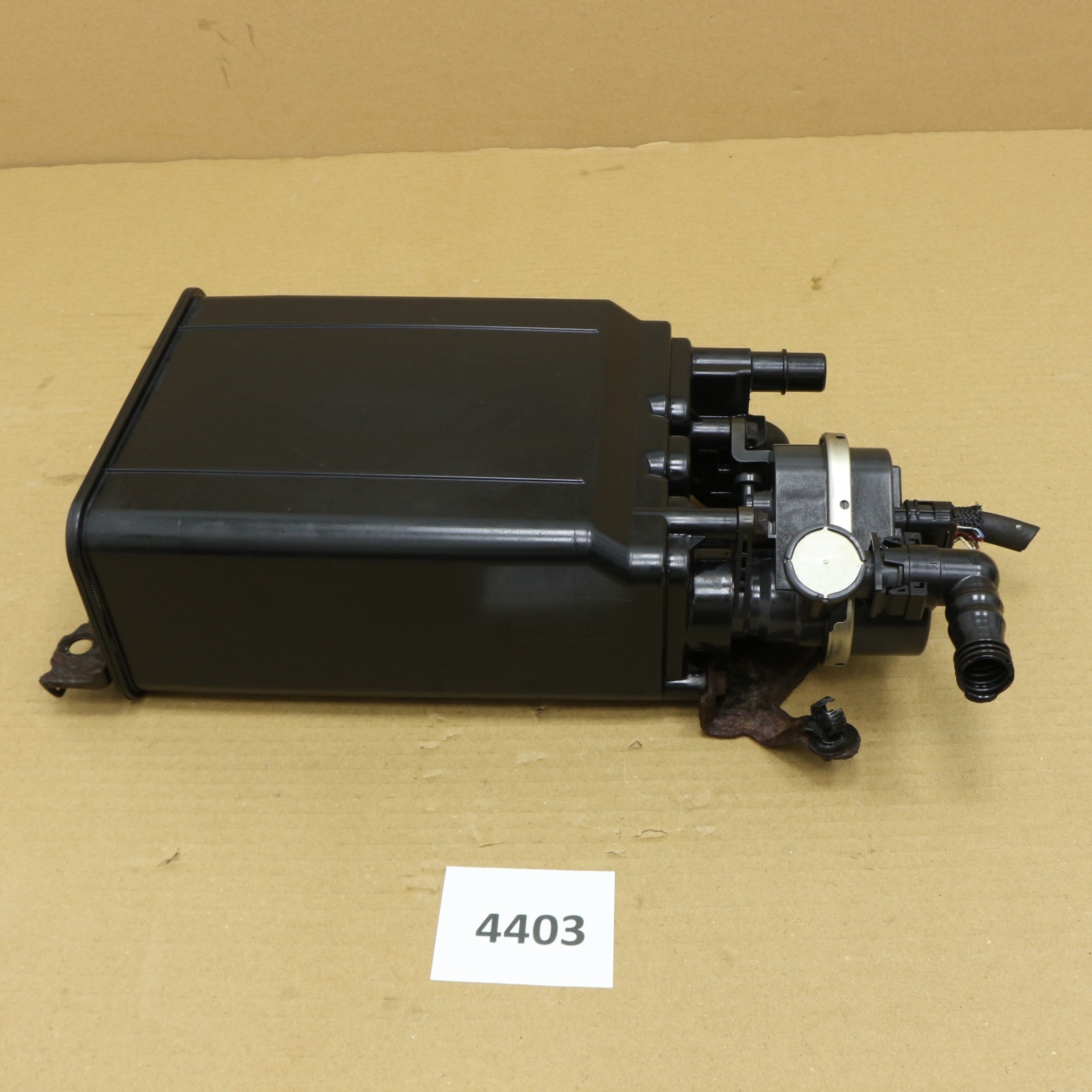 Lexus GX470 Toyota 4Runner FJ Cruiser OEM Vapor Charcoal Canister 77740-35511