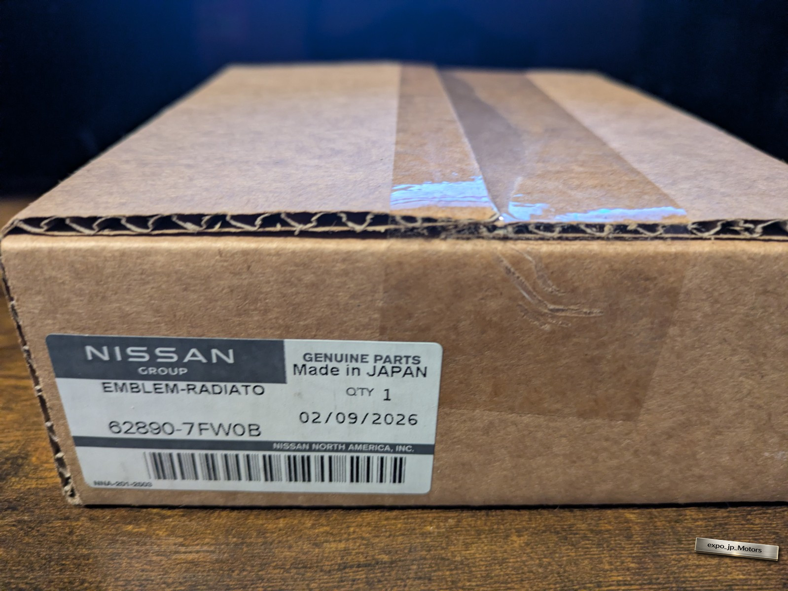 Nissan Genuine New design CI Front Grille Radar Emblem 62890-7FW0B Rogue Kicks