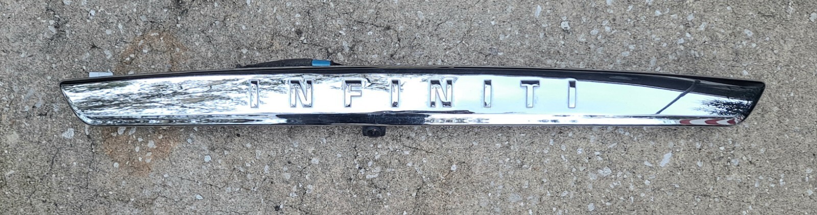 2013-2015 Infiniti QX60 Chrome Trunk License Trim with Camera Rear 2014 2013-2015 Infiniti QX60 Chrome Trunk License Trim with Camera Rear 2014