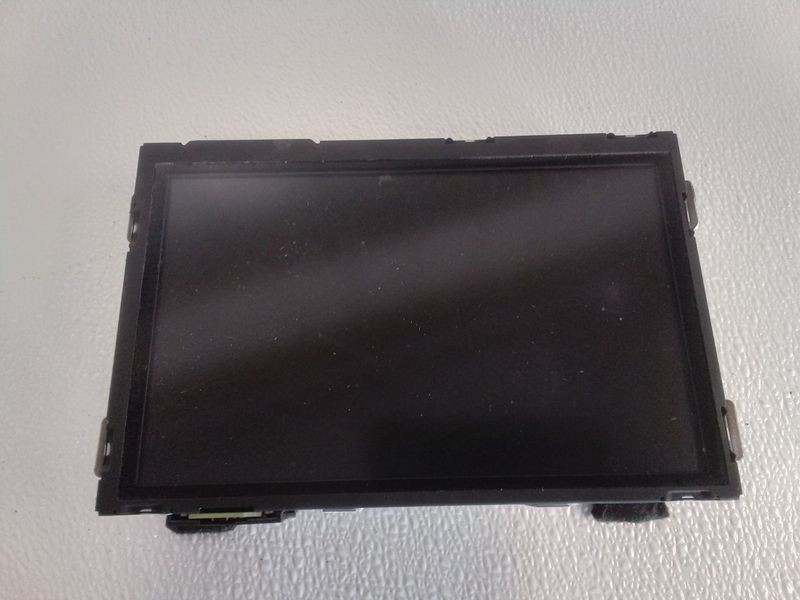 2017-2019 Nissan Pathfinder GPS Front Information Display Screen Assembly OEM