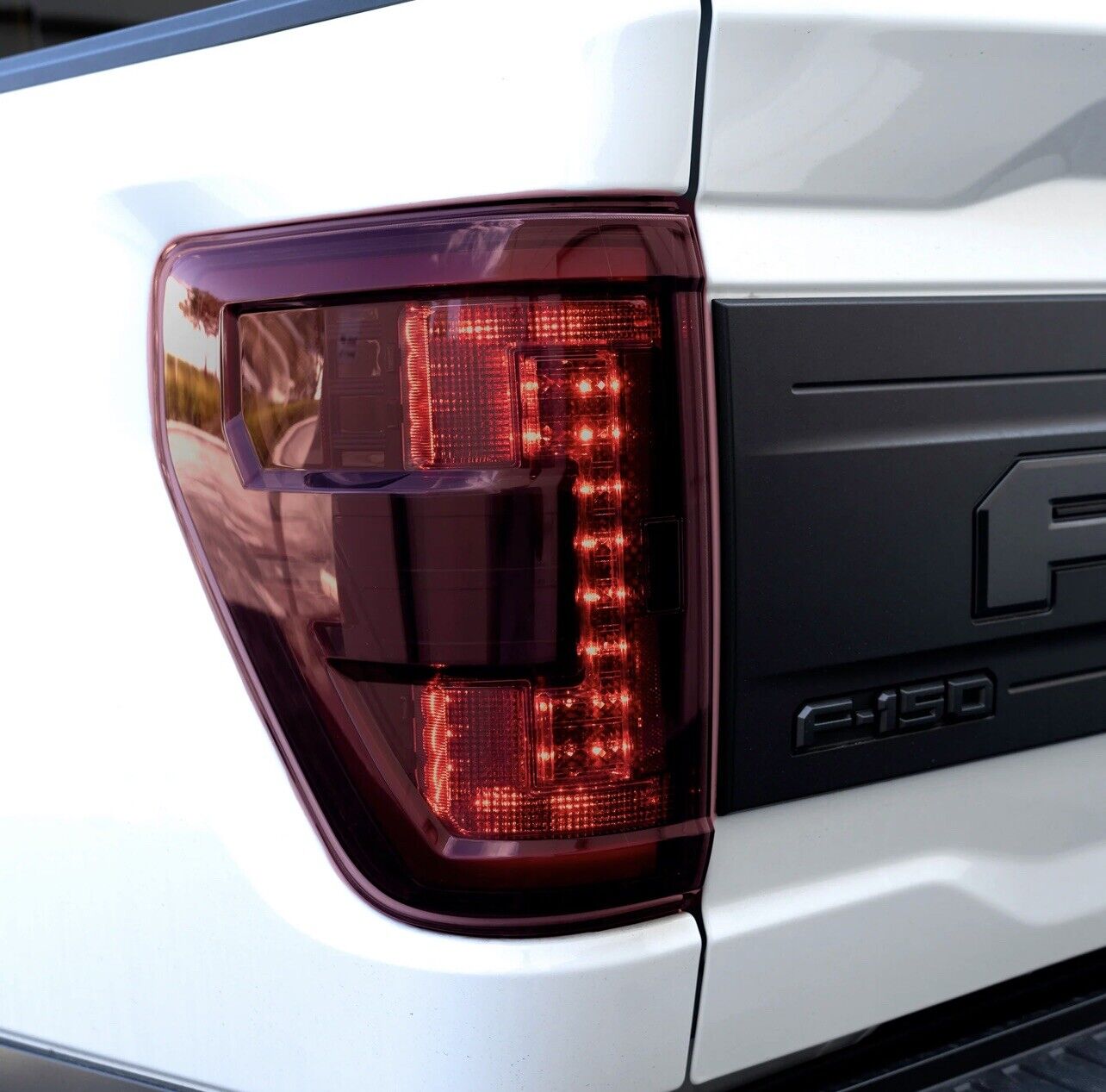 FITS FORD F150 & RAPTOR 21-23 REPLACES OEM LED TAIL LIGHTS W BLIND SPOTS RED