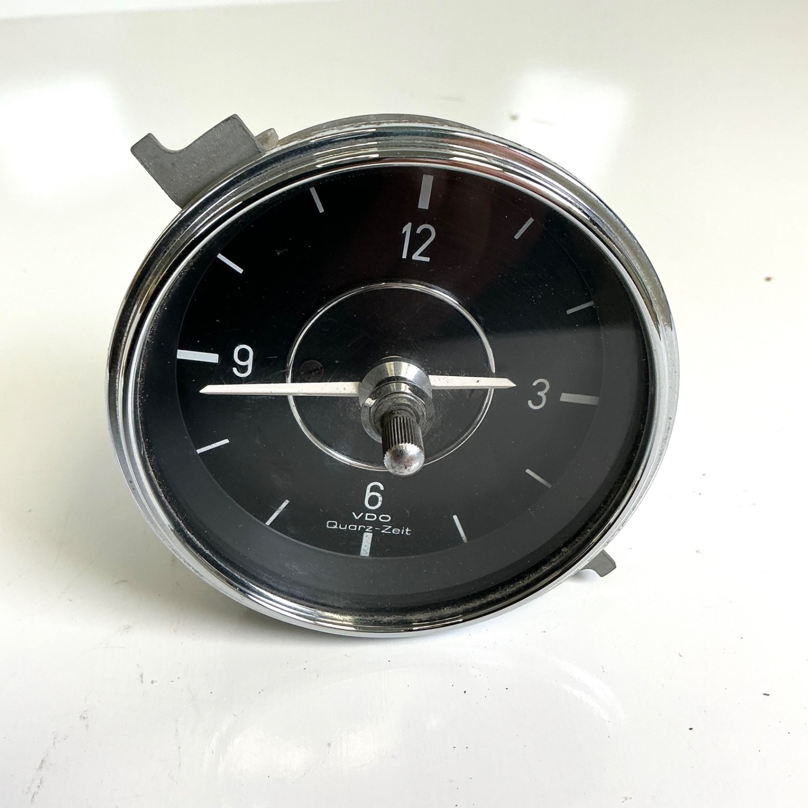 BMW E9 3.0CS CSi VDO Quarz-Zeit Dash Clock 12V OEM Germany Vintage * READ