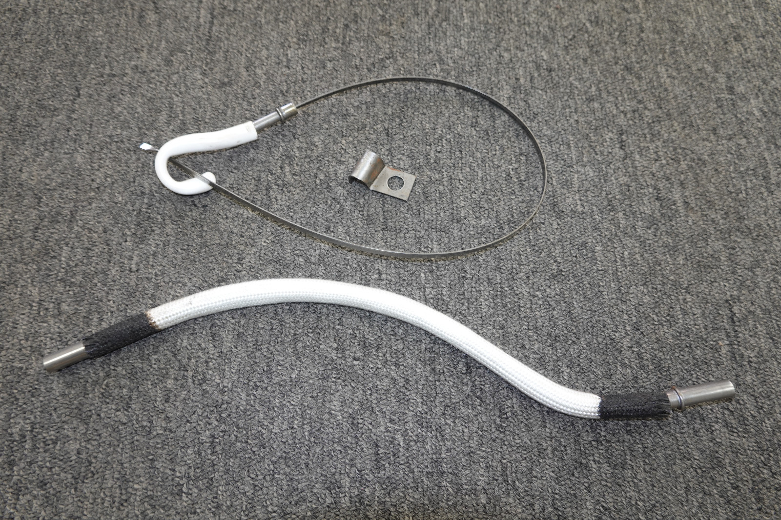 426 HEMI OIL PAN DIPSTICK AND INDICATOR KIT.