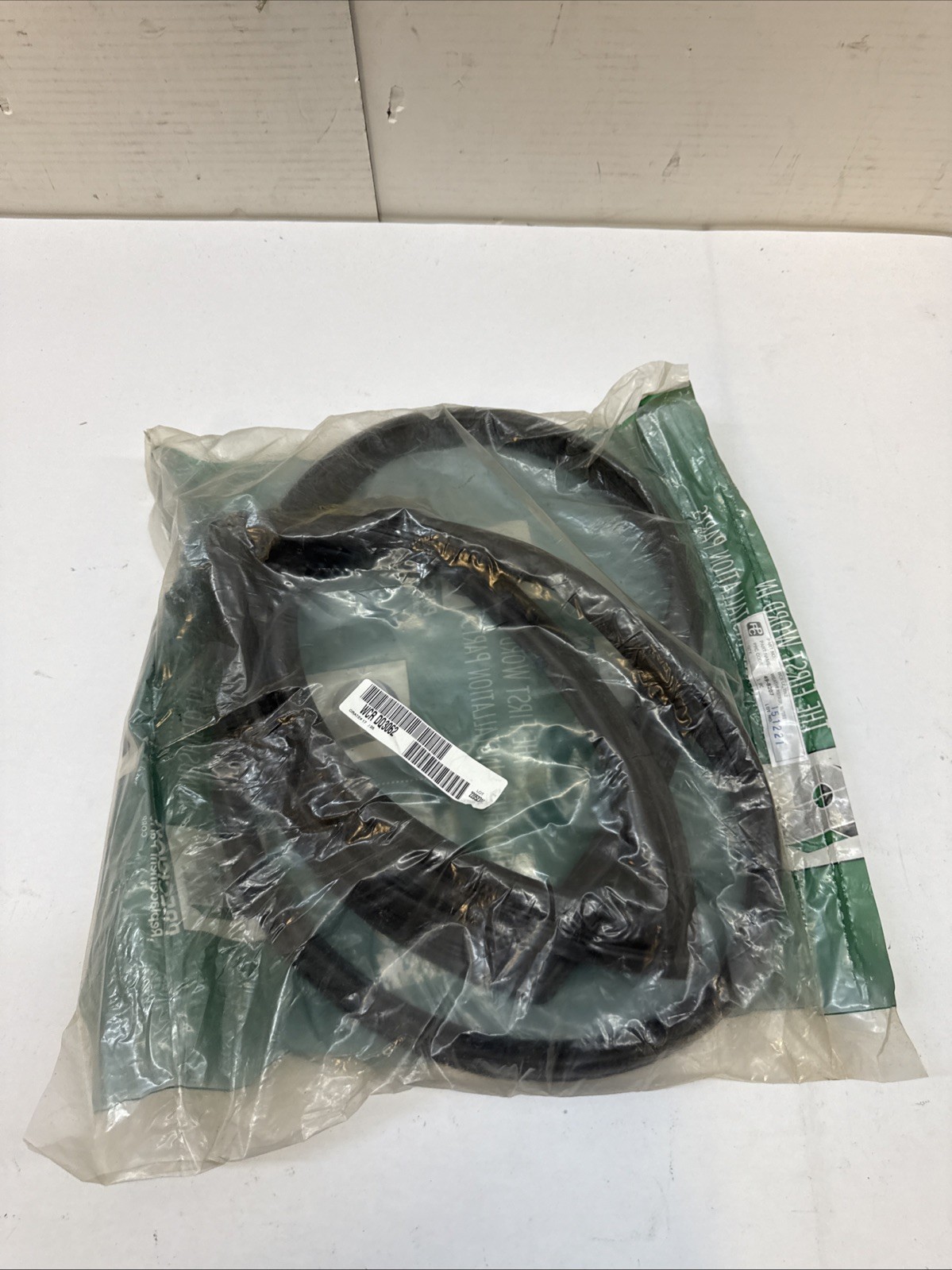 Precision Replacement Parts WCR DQ3062 Quarter Window Weatherstrip Seal