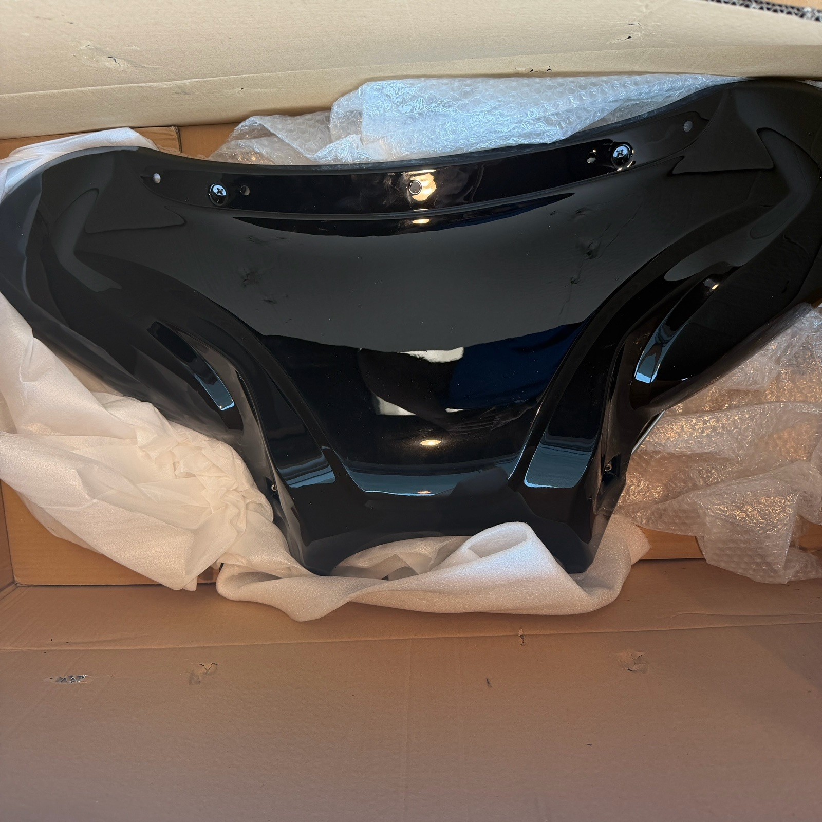 Universal Black Batwing Faring