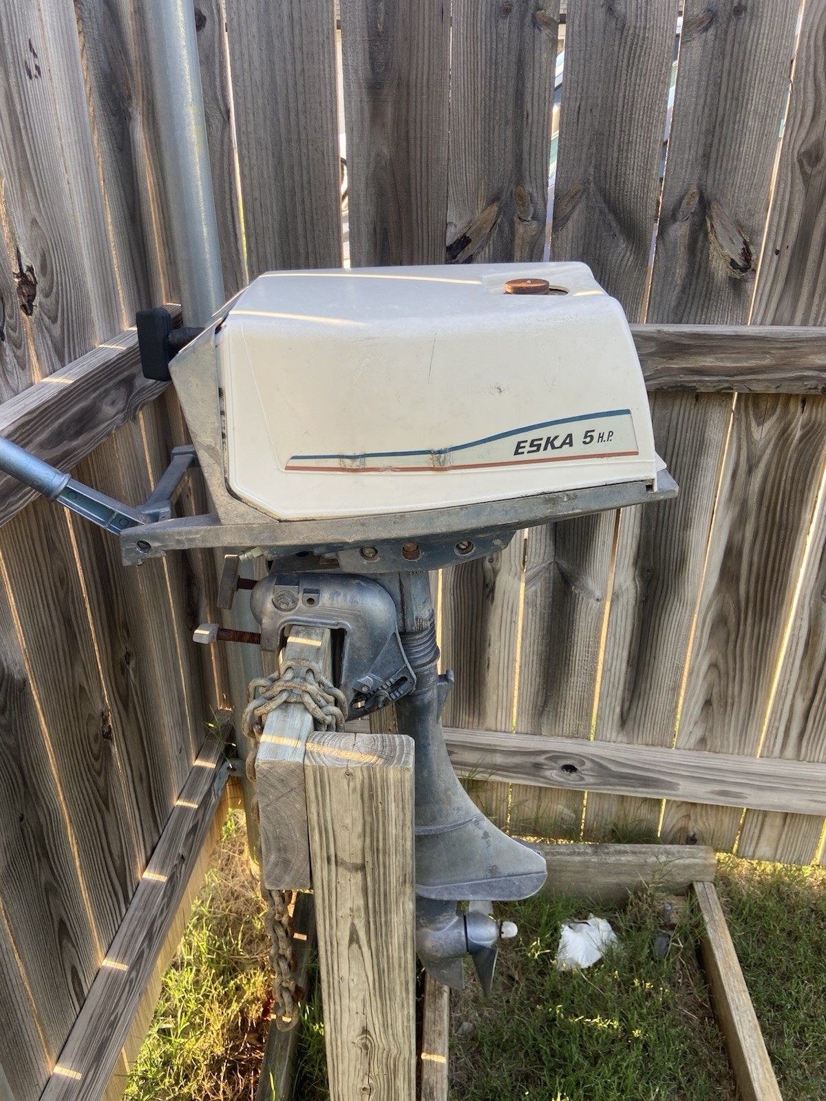 5 Horse Power HP Sears Eska Outboard Boat Motors Vintage Running. See Photos 5 Horse Power HP Sears Eska Outboard Boat Motors Vintage Running. See Photos