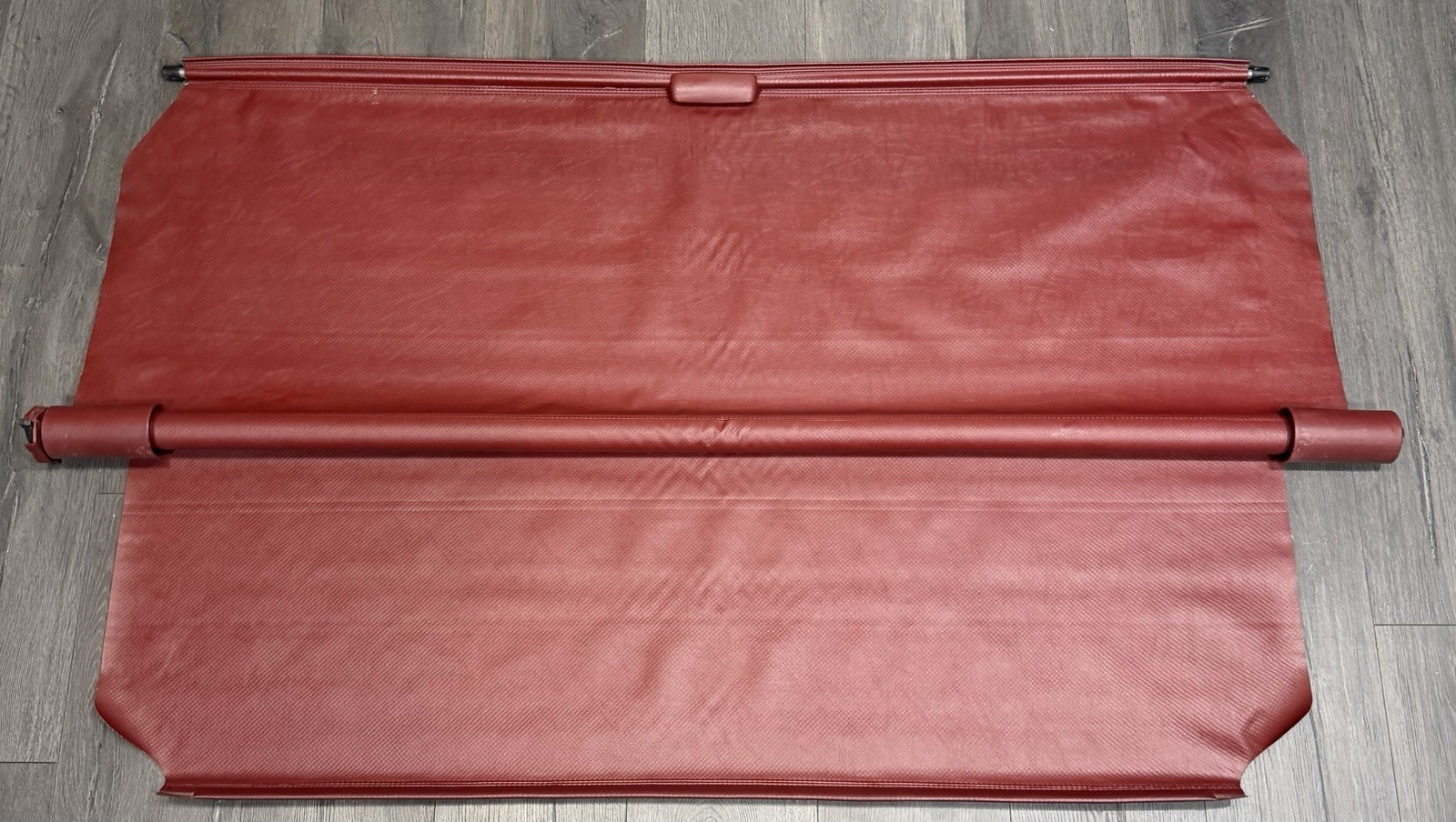 OEM 1986- 1990 FORD BRONCO II REAR CARGO SECURITY SHADE COVER TRUNK IN RED