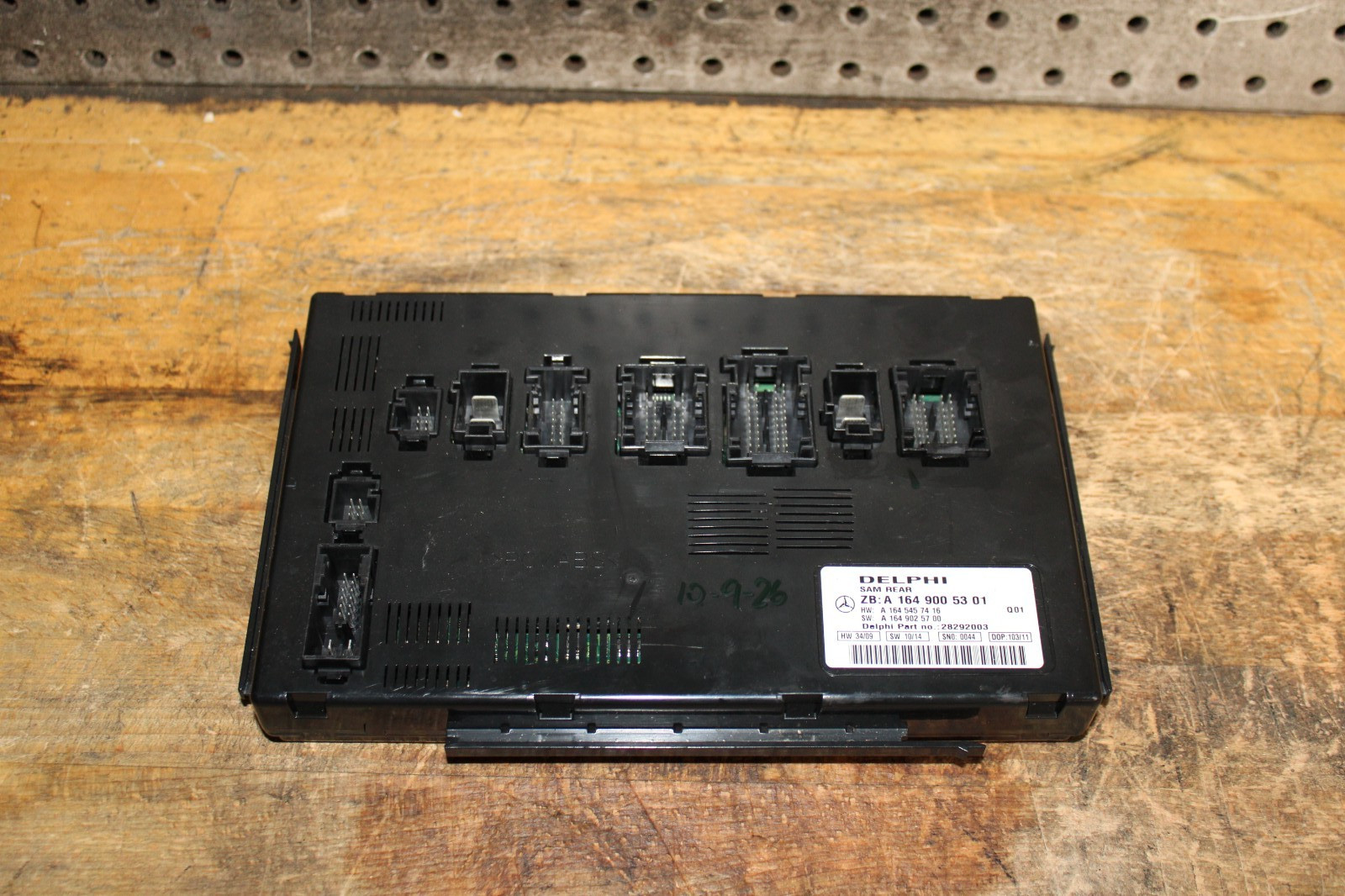 MERCEDES W164 ML63 AMG GL450 REAR SAM MODULE CONTROL UNIT SIGNAL ACQUISITION OEM