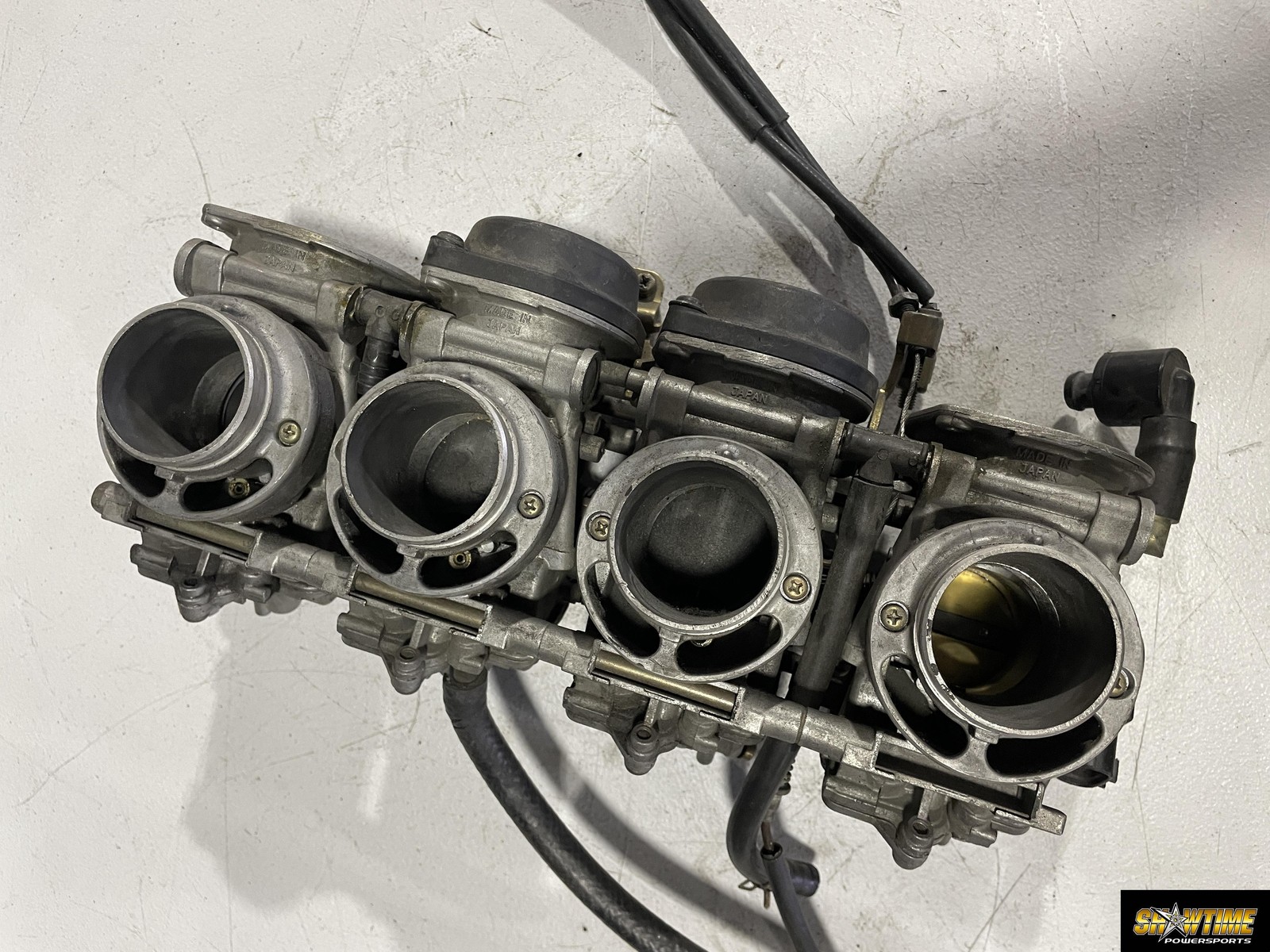 98-01 YAMAHA YZF R1 CARBS CARBURETORS
