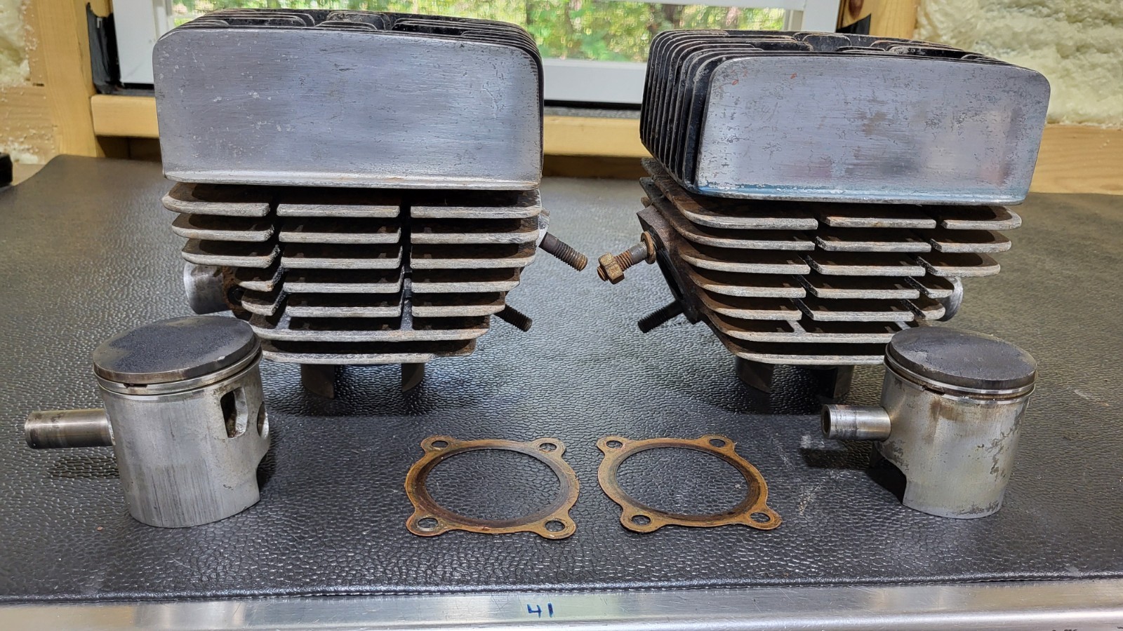 1972 Yamaha RD200 Top End Assembly Oem Cylinders Pistons Heads Cs3 Original...