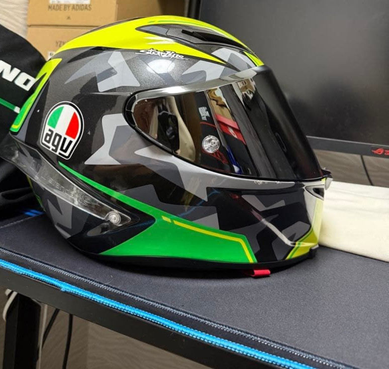 AGV Corsa R Espargaro Graphic Size M Full Face Motorcycle Helmet Used