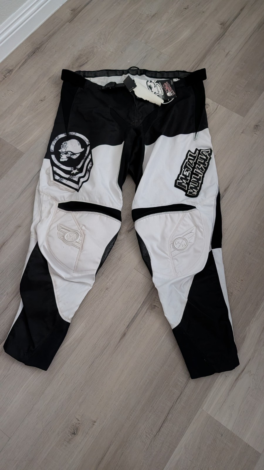 Motor Cross Pants Metal Mulisha Black/White
