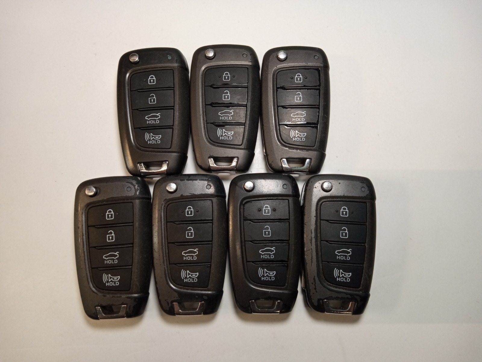 LOT OF 7 OEM HYUNDAI FLIP KEY FOB REMOTES  NYOSYEC4TX1707 4 BUTTONS