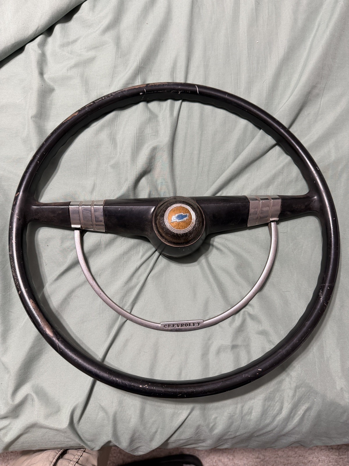 1949 - 1950 Chevrolet Steering Wheel (Deluxe)