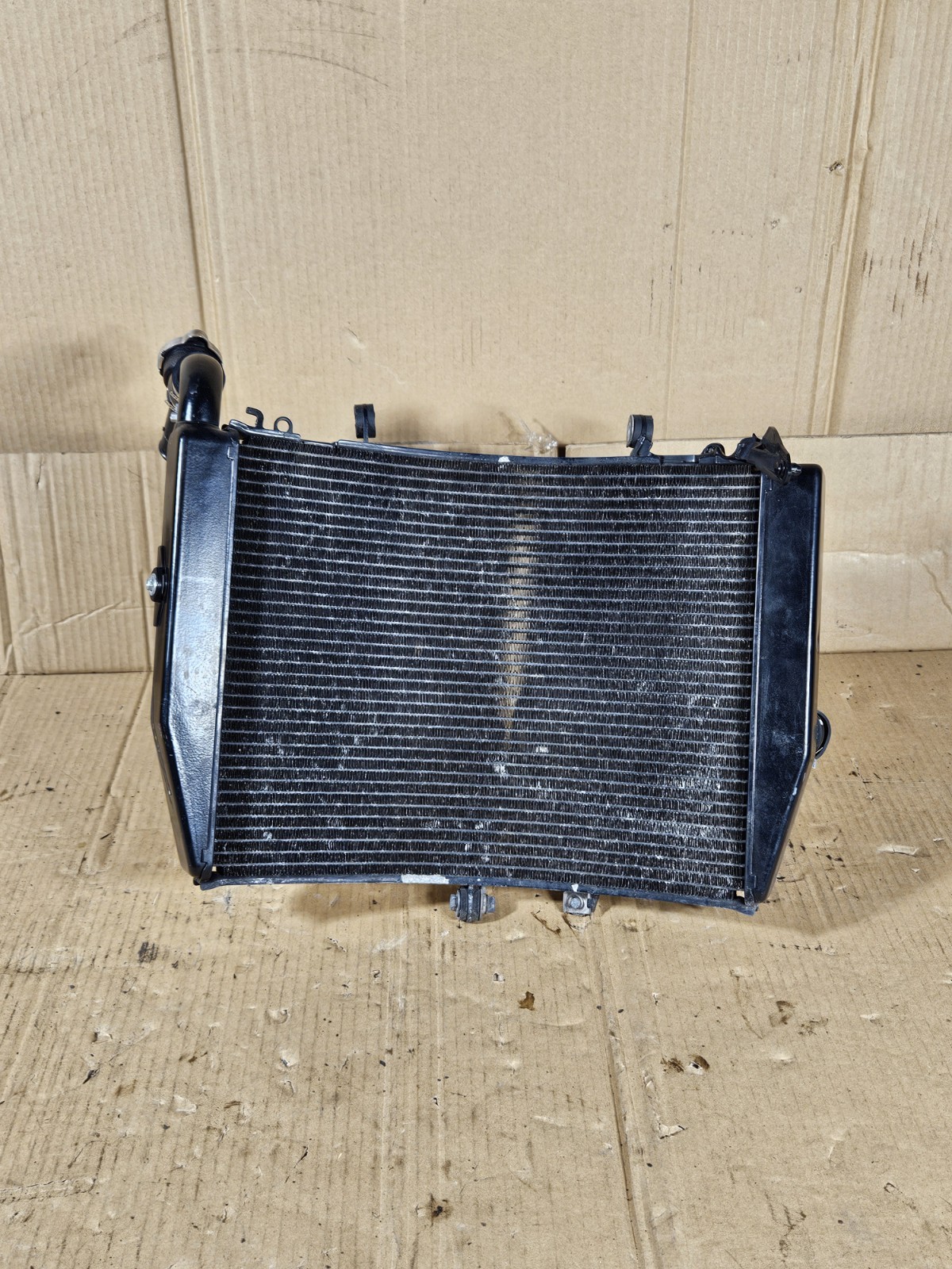 2013 Honda CBR600RR Radiator Complete with Fan hoses OEM 2013-2020 Honda CBR600