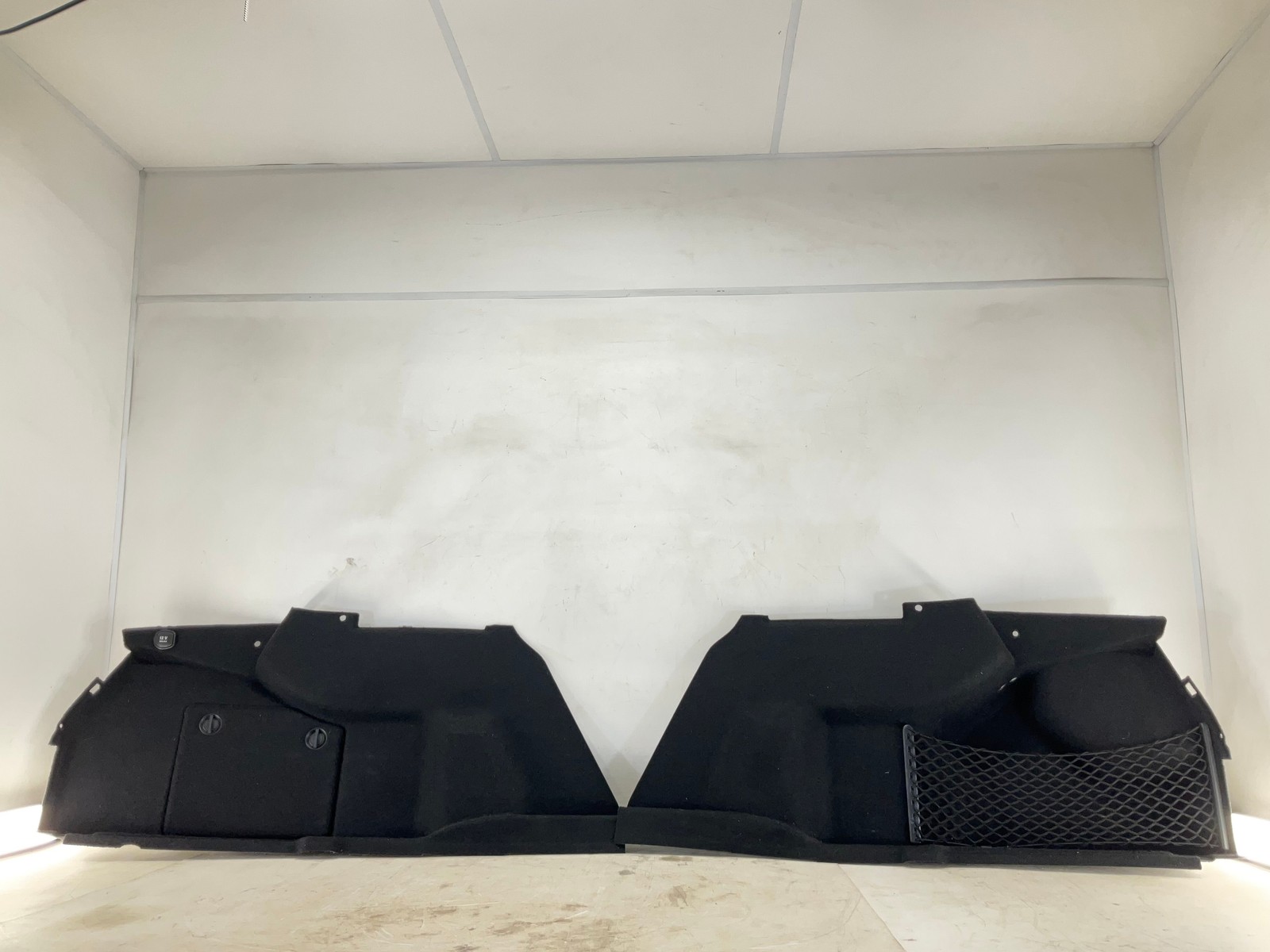 03-09 Mercedes-Benz E350 W211 Rear Left & Right Trunk Lining Carpet Panel OEM