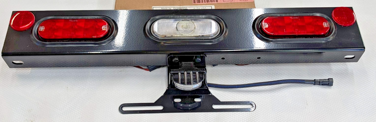 4650837C91 International Tail Light Bar Panel LED Super 66 Lamp 4134677C93