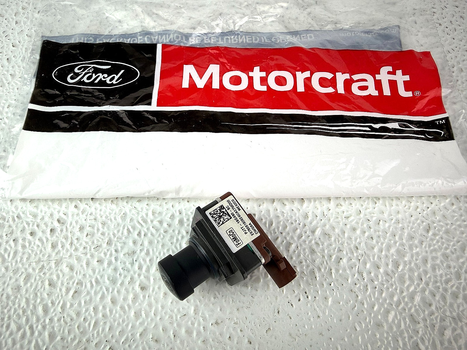 NEW OEM Ford Parking Camera PJ7T-19G490-BC PJ7Z-19G490-C FoMoCo Genuine