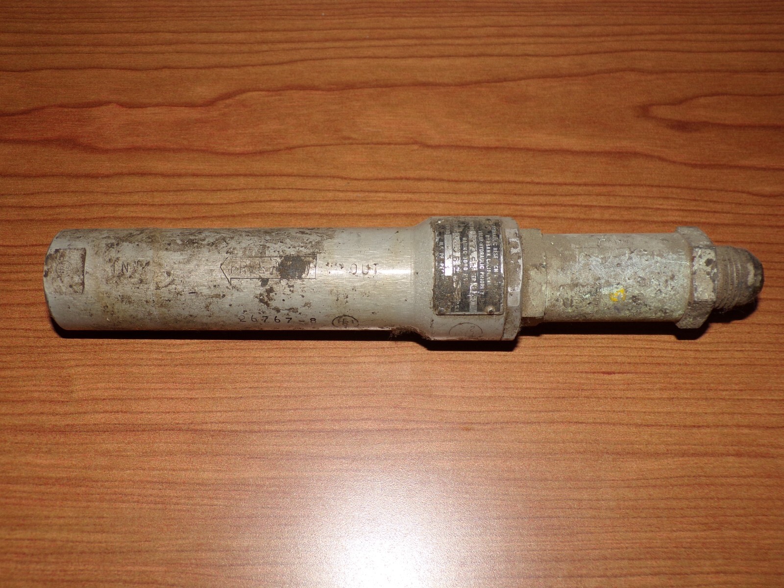 Aircraft Hydraulic Valve 26715-8 Hydraulic Research, Burbank CA Aircraft Hydraulic Valve 26715-8 Hydraulic Research, Burbank CA