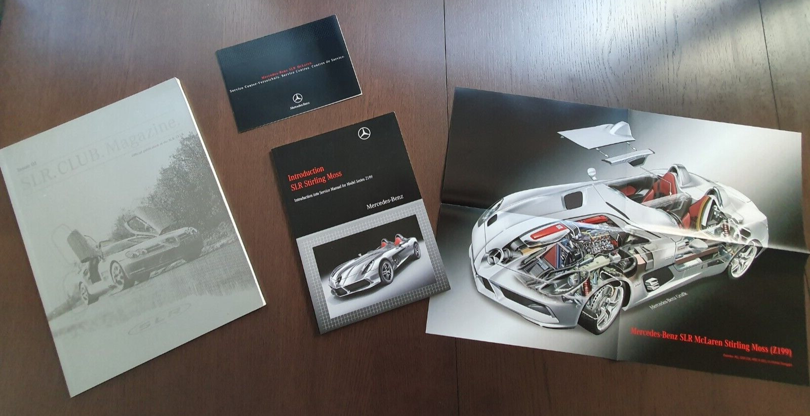 Manual brochure Mercedes SLR McLaren Coupe Roadster  R199 C199 Stirling Moss 722
