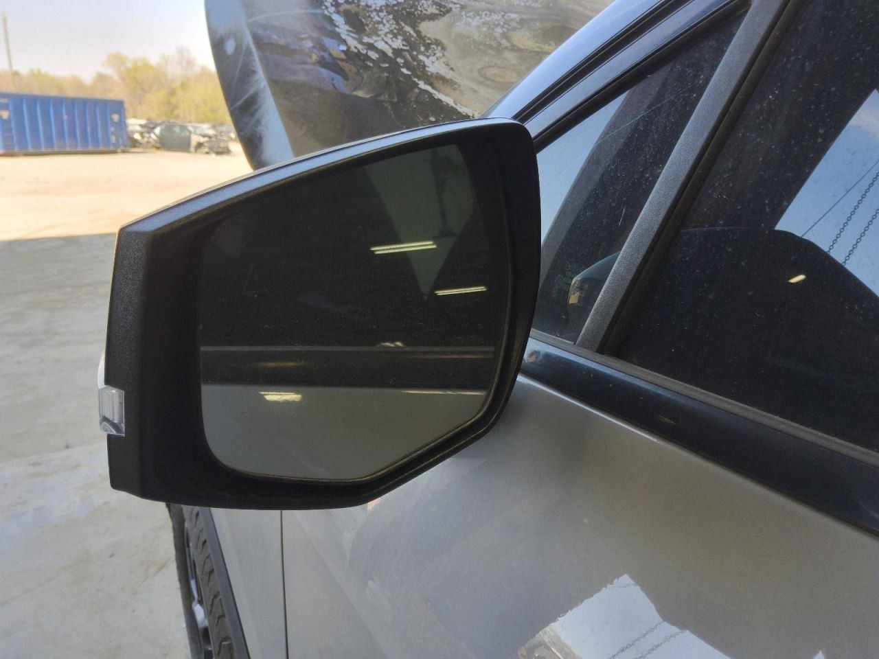 Driver Side View Mirror Turn Signal With Camera Fits 23-24 SPORTAGE 746371