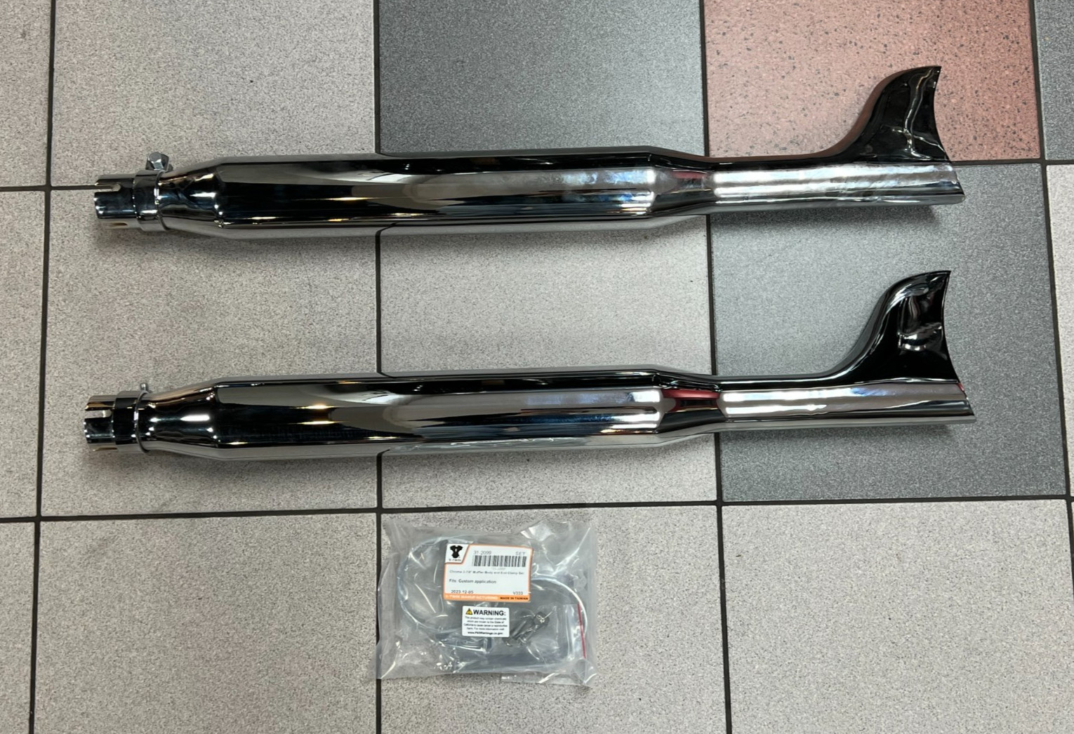Harley Davidson V-Twin MFG Chrome 30\