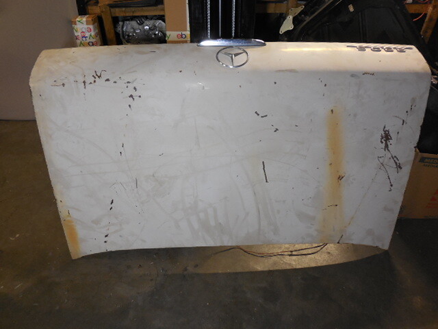 1968-1972 Mercedes 280S 280SE W108 Trunk Lid Boot Body Panel 1968-1972 Mercedes 280S 280SE W108 Trunk Lid Boot Body Panel