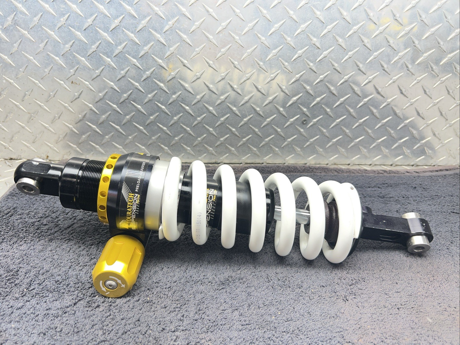 04-07 BMW R1200GS Adventure Touratech Rear Shock Absorber Suspension Strut A.13 04-07 BMW R1200GS Adventure Touratech Rear Shock Absorber Suspension Strut A.13