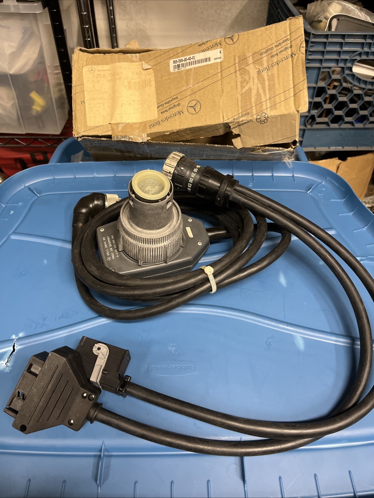 Mercedes Benz Diagnostic Cable 965-589-00-40-01 Genuine OEM NOS Factory Item
