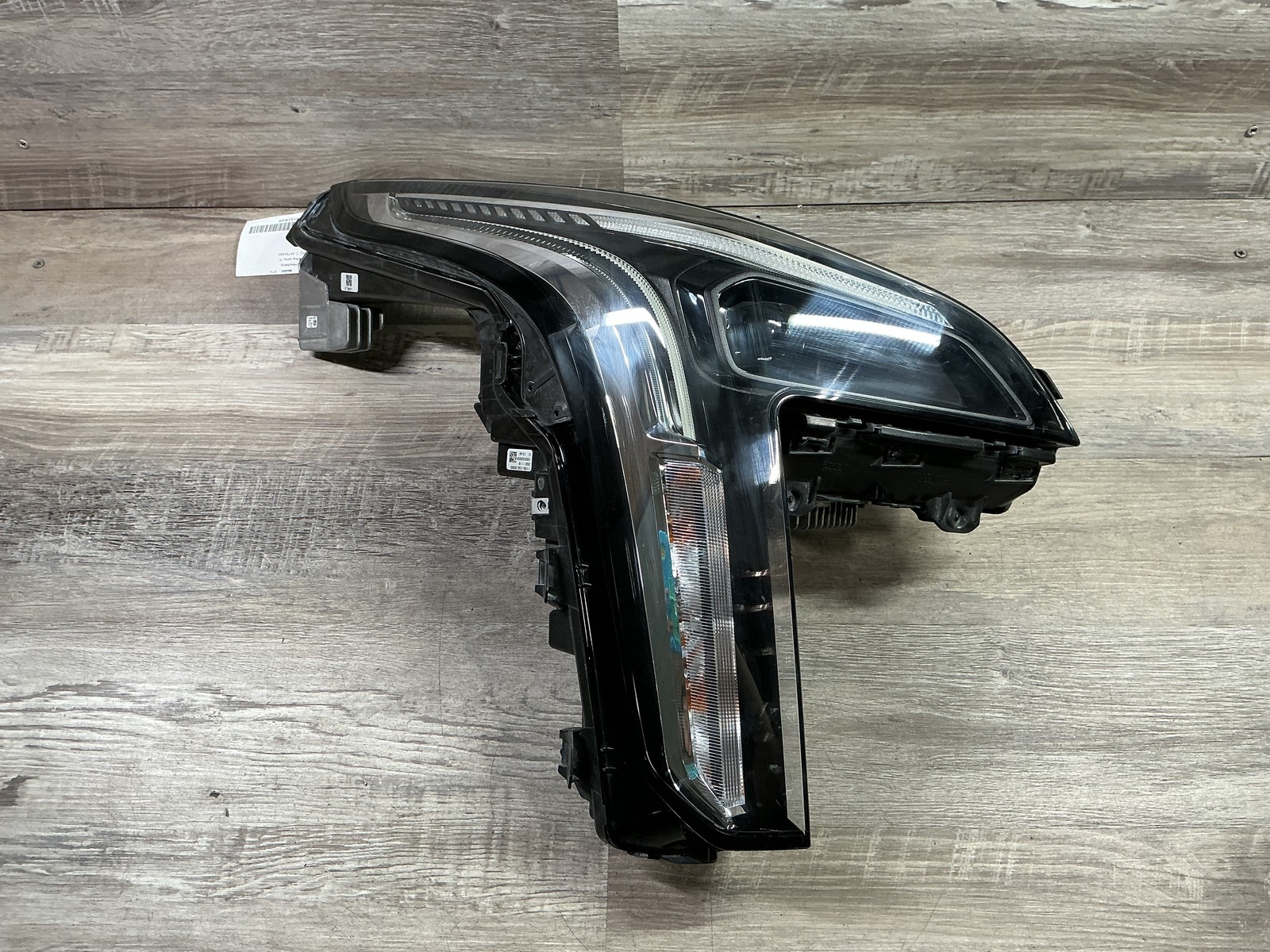 USED - 2019-2023 Cadillac XT4 R Headlamp LED - OEM