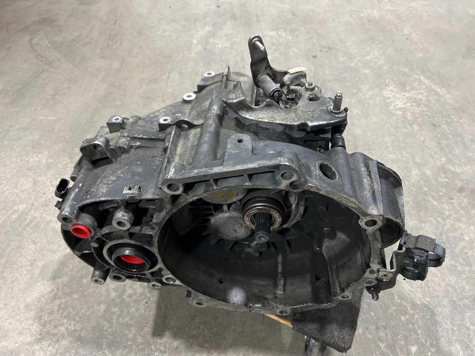 2001-2006 MK1 Audi TT Quattro AWD 6 Speed FMN Manual Transmission 143K Miles (L) 2001-2006 MK1 Audi TT Quattro AWD 6 Speed FMN Manual Transmission 143K Miles (L)